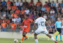 Com um a menos na reta final, Abecat é derrotada em casa pelo Uberlândia na estreia da Série D