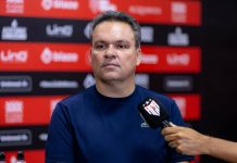 Adson pontua evolução do Atlético e elogia trabalho de Eduardo Souza: “time encaixado”