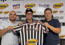 Apresentado no Anápolis, Evaristo Piza fala em “recuperar a moral” do elenco para reagir na Série C