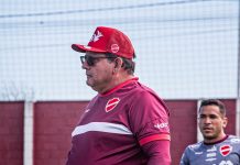 Guto Ferreira valoriza vitória sobre o Operário e enaltece elenco do Vila: “mostraram atitude”