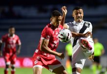 Vila Nova bate a Ponte Preta no Moisés Lucarelli e vence a segunda seguida na Série B