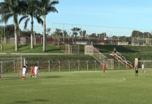 Rodada do Goiano sub-15 teve média de quase 3 gols por jogo; Atlético segue na liderança A 9ª rodada do Campeonato Goiano Sub-15 foi disputada na última quinta-feira (30), com a realização das seis partidas e média de quase 3 gols por jogo.