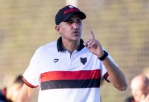 “Fizemos nosso pior jogo”, afirma Eduardo Souza após derrota do Atlético para o São Bernardo
