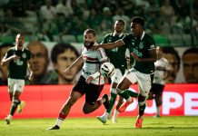 Goiás sente dificuldades, mas com gol de Kadu Sousa vence o Botafogo-SP e entra no G-6