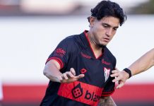 Atlético-GO rescinde contrato com meia que atuou em apenas 14 jogos