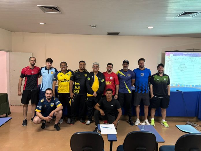 A Federação Goiana de Futebol de Salão realizou o congresso técnico do Campeonato Metropolitano de Futsal 2026, torneio previsto para começar no dia 30 de maio