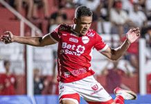 Elias deixa o Vila Nova e está a caminho de time da Libertadores da América