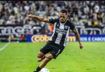 Goiás negocia com lateral ex-Ceará; atleta passou pelo Verdão em 2018 Alex Silva está próximo do Goiás