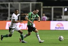 Goiás perde pênalti, para na trave e cai para o lanterna América-MG