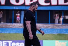 Após quatro jogos, Roberto Fernandes não é mais o técnico do Anápolis