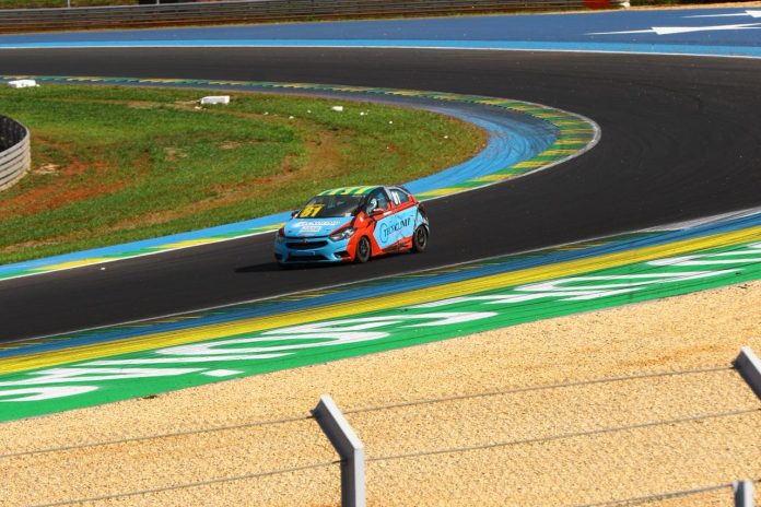 MARCAS E PILOTOS X GO X 1007