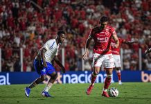 Com gol de estreante, Vila Nova bate o Fortaleza e volta a vencer na Série B