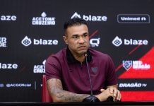 Roger trata clássico contra o Vila Nova como final e mira G-6 para o Atlético-GO