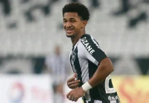 Lateral ex-Botafogo e Mirassol é o décimo reforço do Atlético-GO