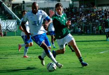 Goiás toma susto, mas vira sobre o Avaí e engata segunda vitória na Série B