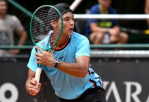 Argentino desiste e Guto Miguel estreia com vitória no Challenger de Curitiba