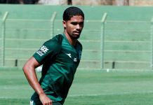 Problema para Mozart: Artilheiro do Goiás na Série B vira baixa nas próximas rodadas