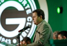 Com valor reduzido pela metade, Conselho do Goiás autoriza empréstimo financeiro